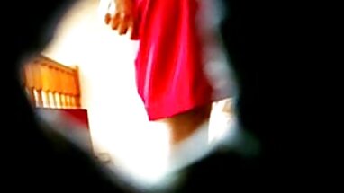 Sahte göğüsleri yerli amatör sex izle Fetiş