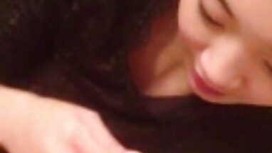 En iyi Asyalı porno liseli yerli kız. 2.