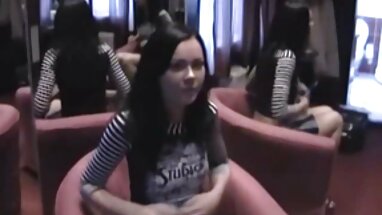 Yaramaz oğlan onun öğretmen yerli porno videoları at okul