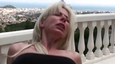 Helena (Helena Black, Lauriel olarak da bilinir) ve Van Damage porno izle yerli